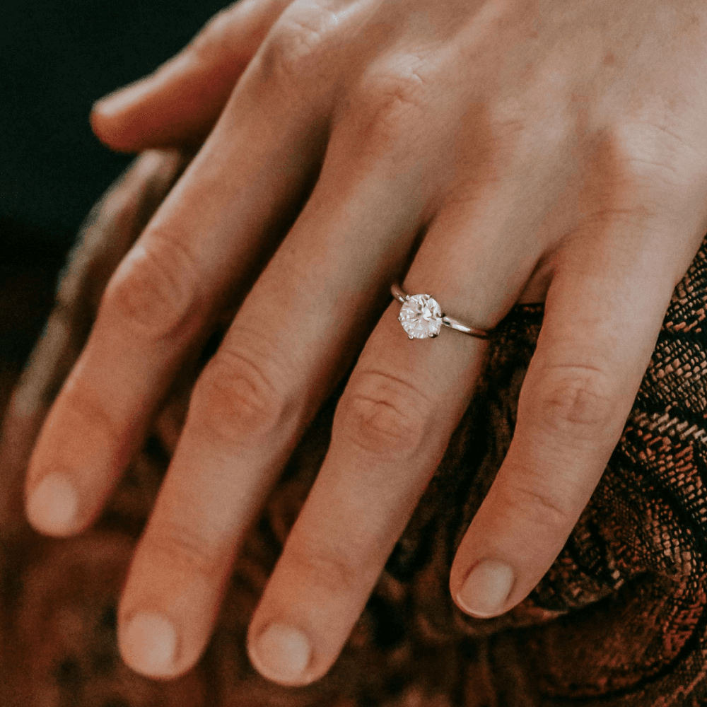 Bordeaux Étoile 6-Prong Solitaire Ring